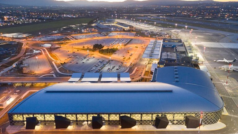 Thessaloniki Airport - Makedonia